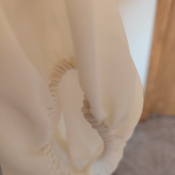 Blouse - Picture 4 of 5